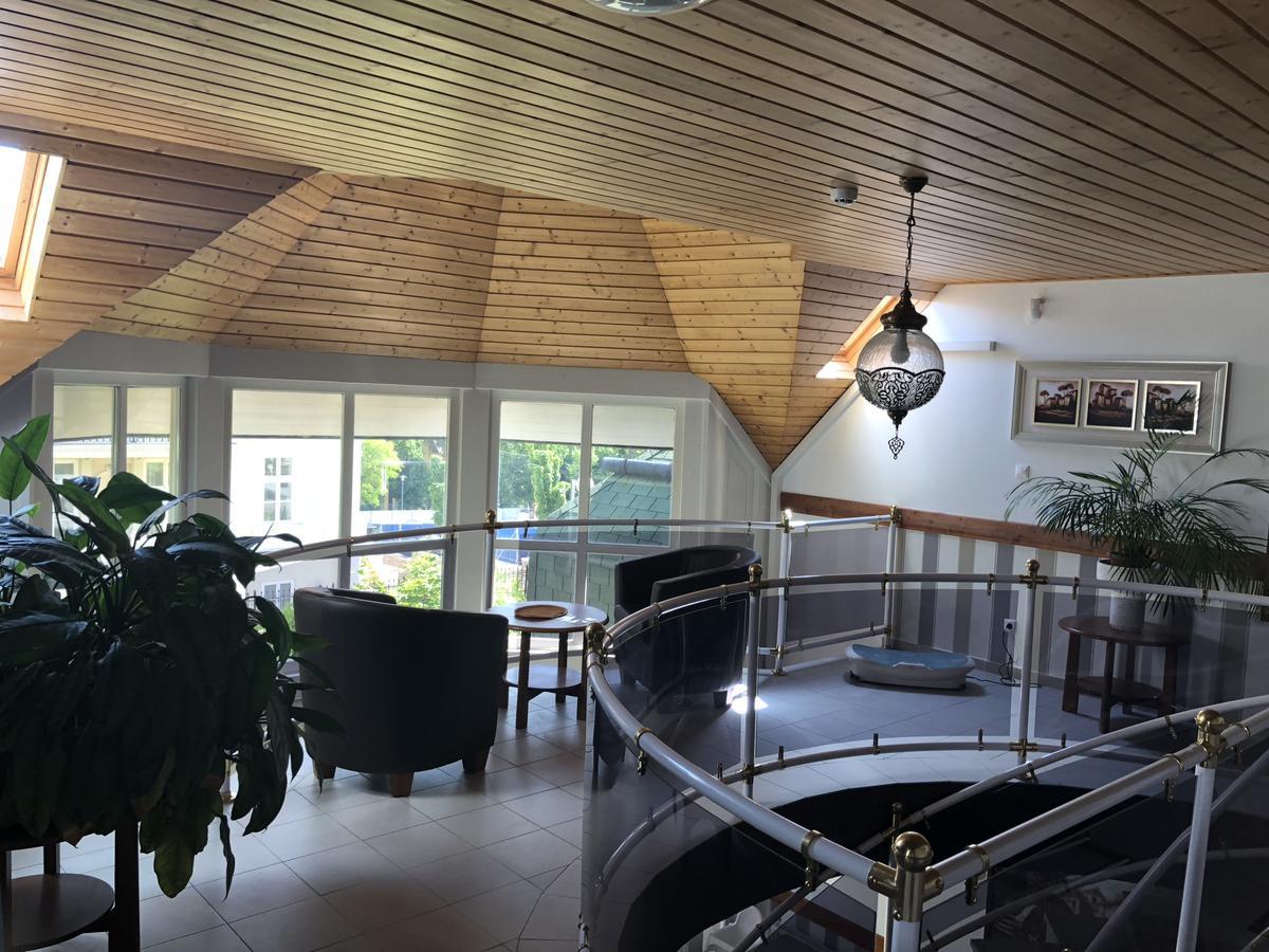 Zoeldteto Panzio Bed & Breakfast บาลาตอนฟือเรด ภายนอก รูปภาพ